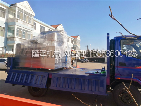 大型辣椒醬炒鍋發貨到江蘇南(nán)京