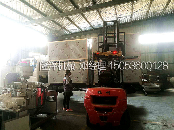 電加熱方形鹵製（zhì）鍋發（fā）貨雲南紅（hóng）河