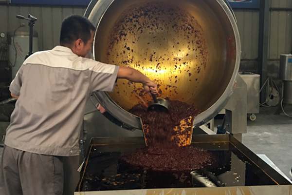 辣椒醬炒鍋