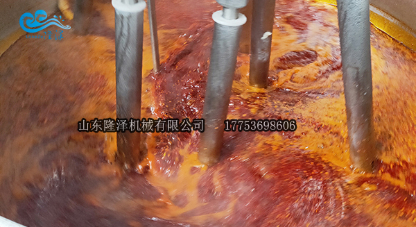辣椒醬炒鍋（guō）