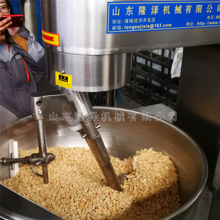黃（huáng）老五（wǔ）食品股份有限公司【熬糖攪拌（bàn）拌料鍋】現場試機1